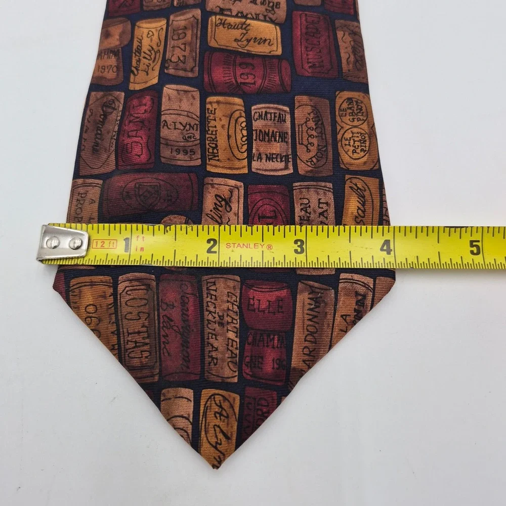 Alynn Neckwear Mens Silk Tie Wine Cork In Vino Veritas Sommelier Print USA Made